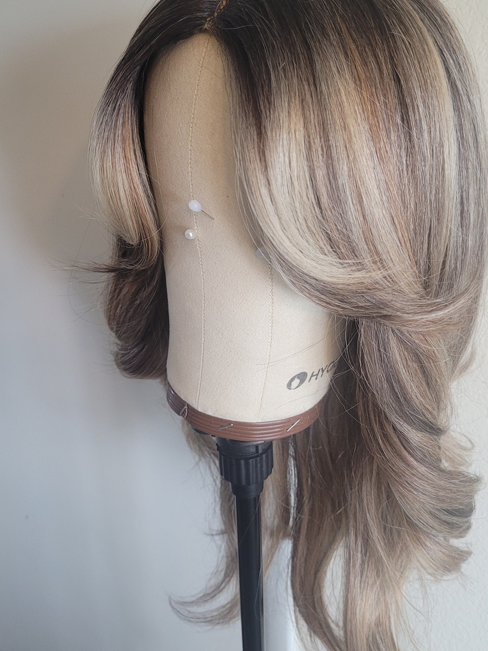 Soft Blonde & Brown Layered Women's Synthetic Wig w/Curtain Bangs